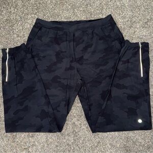 Lululemon Black Camo Pants women’s large
